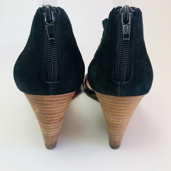 Halogen Kyla Suede Strappy Wedge Sandal - Picture 10 of 11